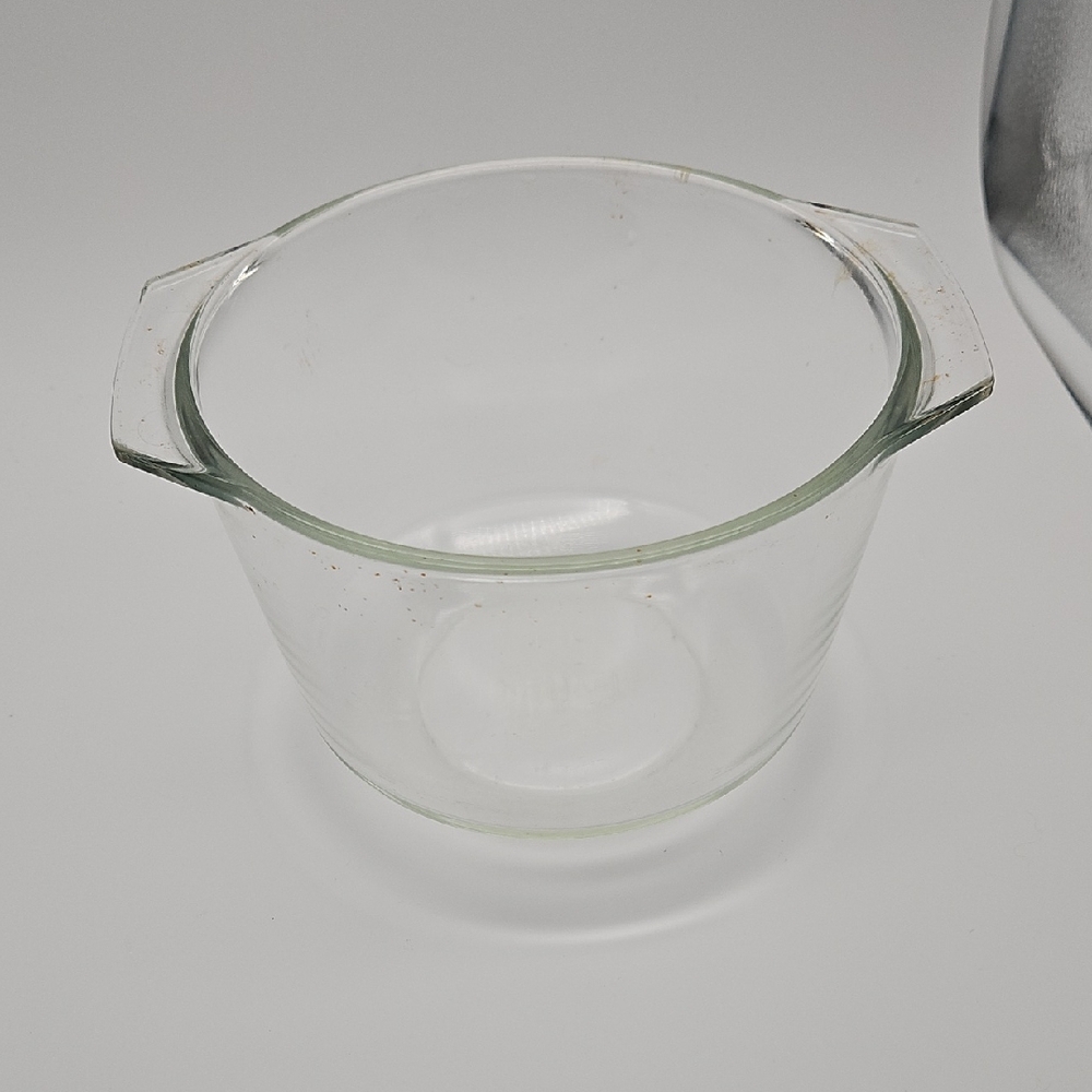 Pyrex Clear Glass Round Baking Dish